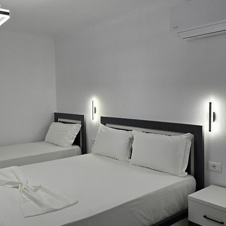 Guest House Pogradeci المظهر الخارجي الصورة