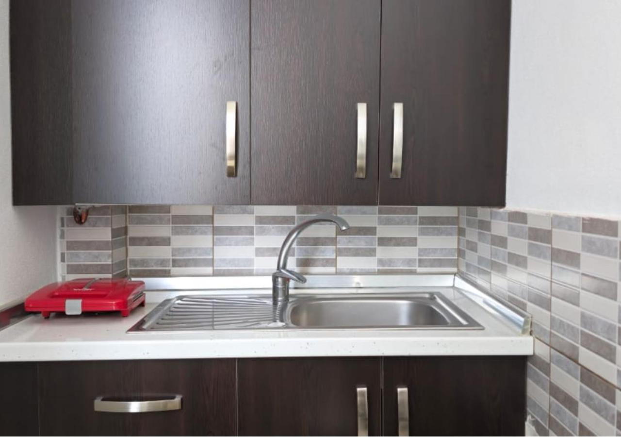 Guest House Pogradeci المظهر الخارجي الصورة